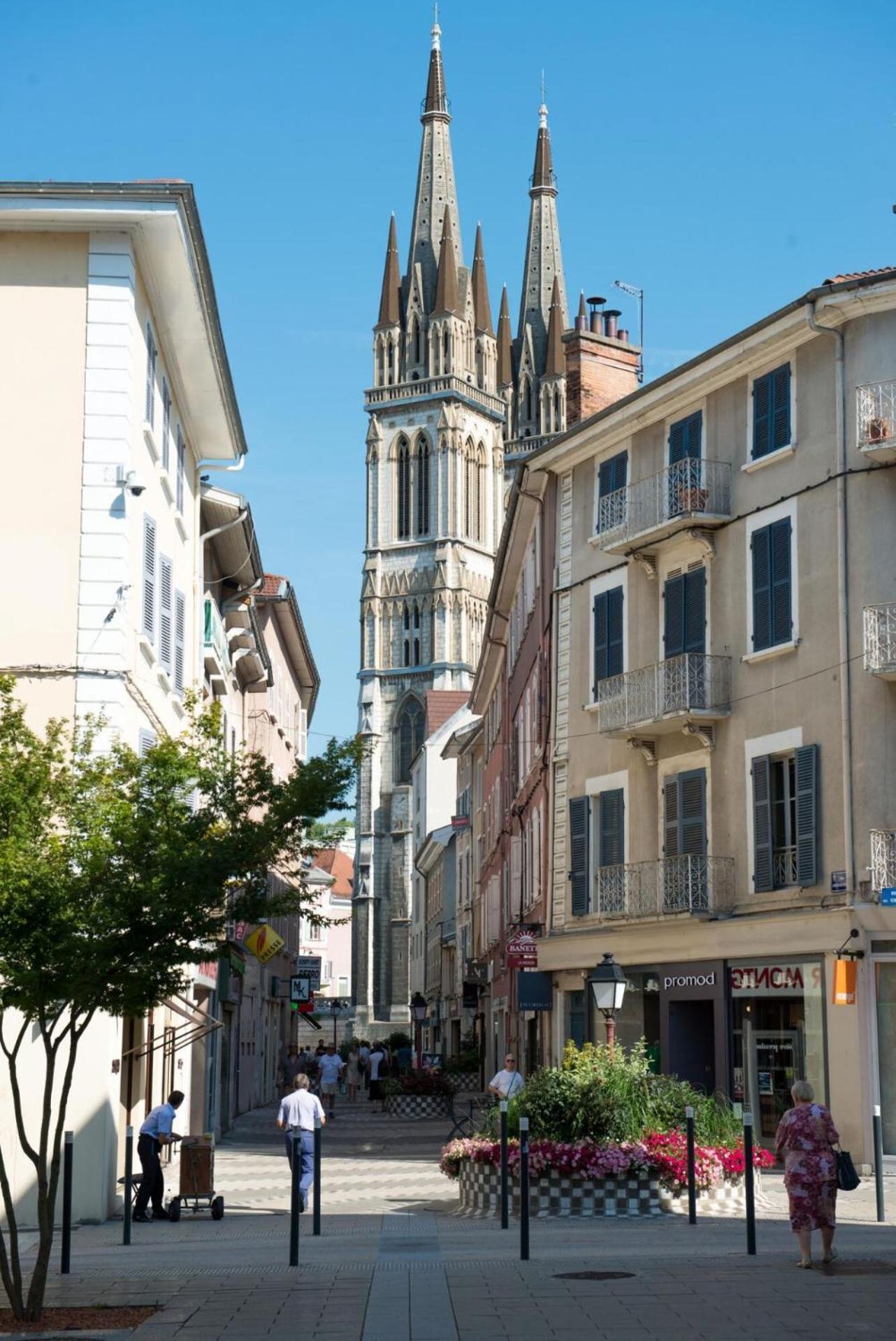 Appartement Le Loft, 2 85 M2, Hyper Centre, Proche Gare Voiron